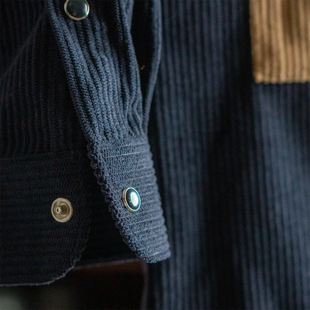 Casettes & Pockets (Only Shirt)